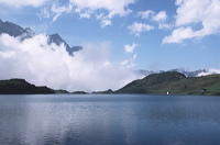 mountain_lake