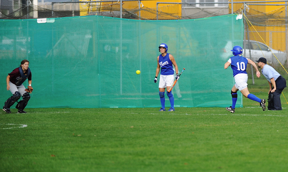 softball010.jpg